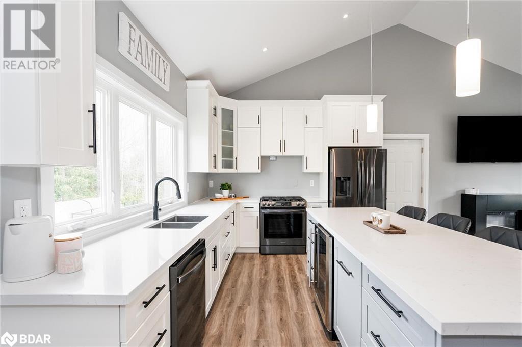 27 Leisure Court, Coldwater, Ontario  L0K 1E0 - Photo 5 - 40680630