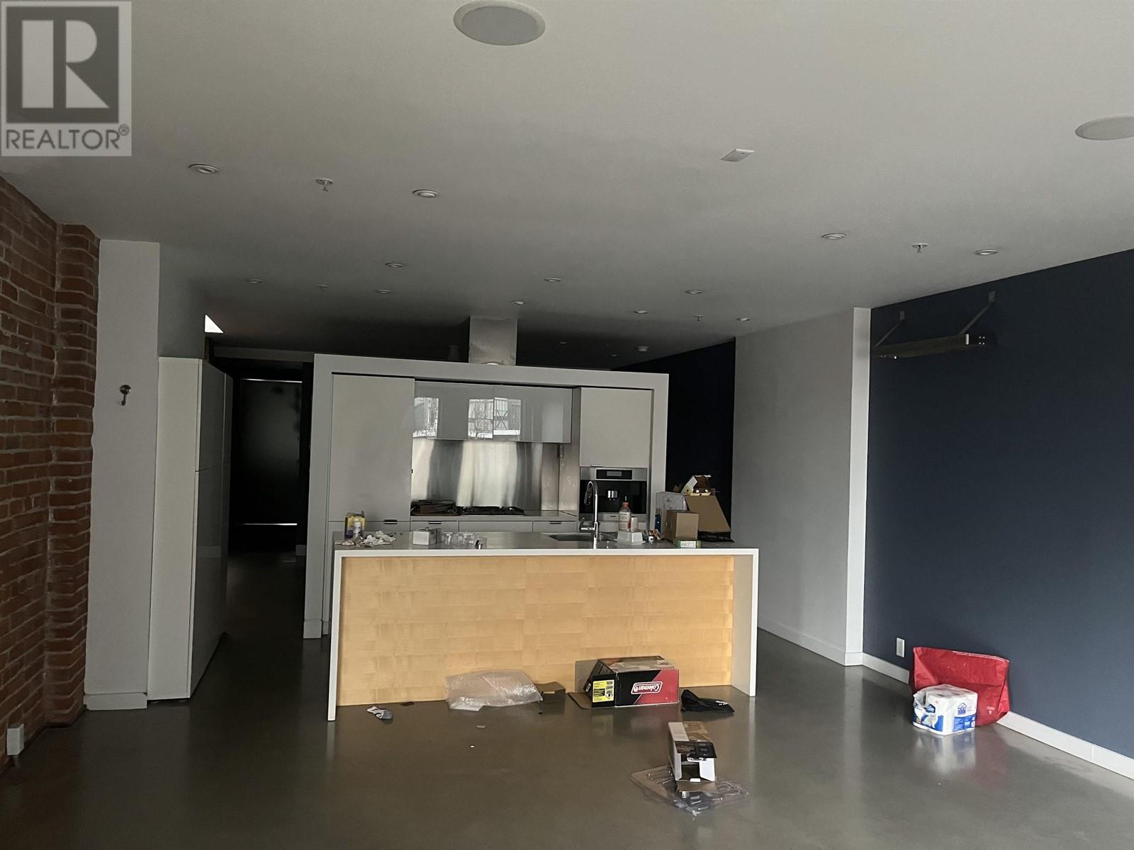 Property at 605 53 W HASTINGS STREET image 2