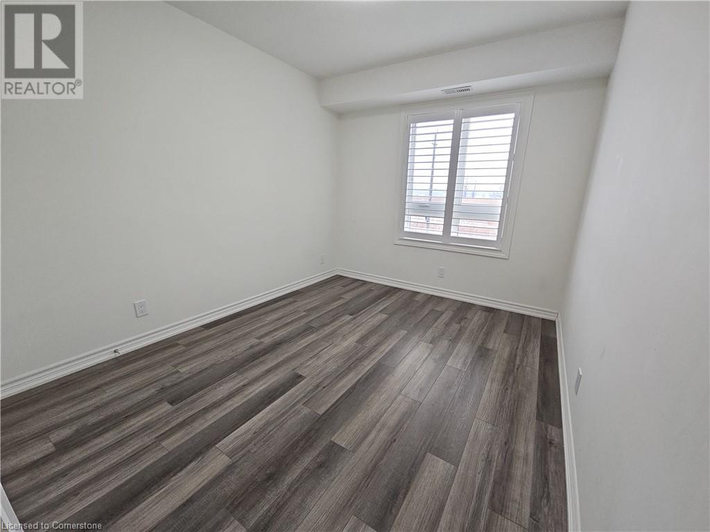 235 Chapel Hill Drive Unit# 16, Kitchener, Ontario  N2R 1N3 - Photo 35 - 40682787