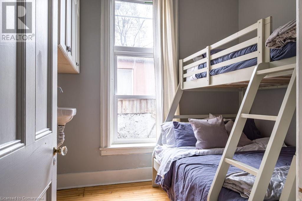 347 Queen Street S, Hamilton, Ontario  L8P 3T8 - Photo 22 - 40684661