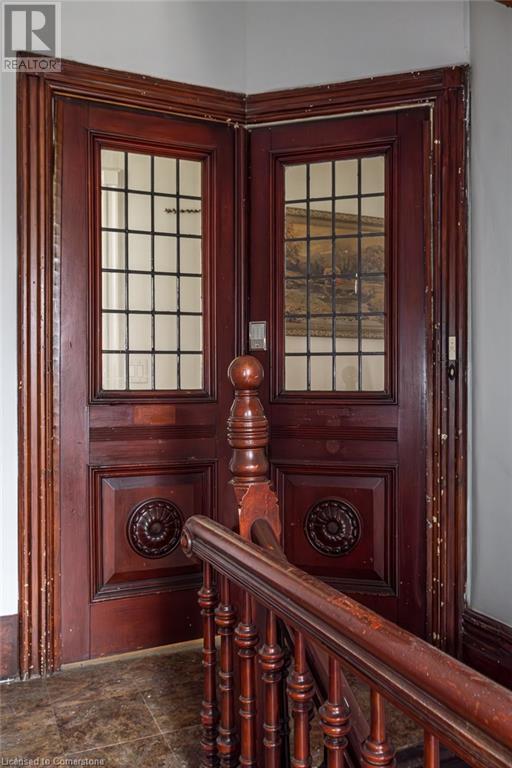 347 Queen Street S, Hamilton, Ontario  L8P 3T8 - Photo 28 - 40684661