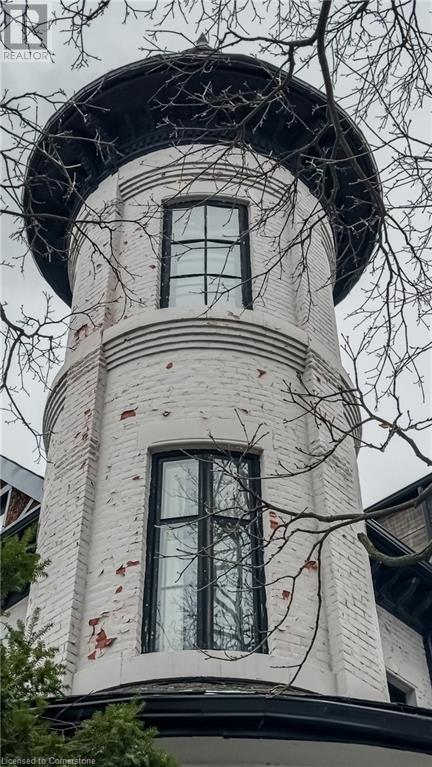 347 Queen Street S, Hamilton, Ontario  L8P 3T8 - Photo 3 - 40684661