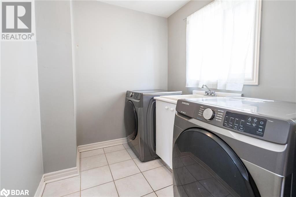 67 Kenwell Crescent, Barrie, Ontario  L4N 0A3 - Photo 12 - 40652620