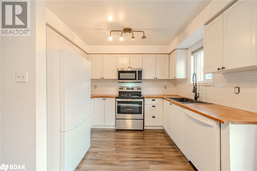 87 Pringle Drive, Barrie, Ontario  L4N 0R4 - Photo 4 - 40684637