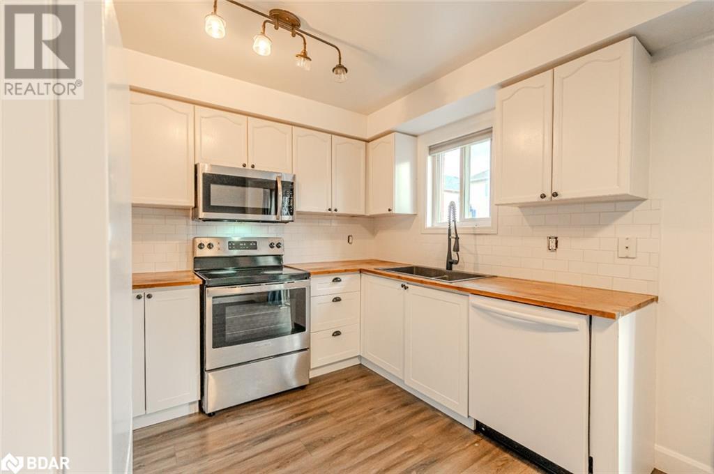 87 Pringle Drive, Barrie, Ontario  L4N 0R4 - Photo 3 - 40684637