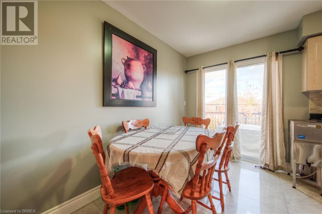 16 Mcguiness Drive, Brantford, Ontario  N3T 6M5 - Photo 12 - 40684127