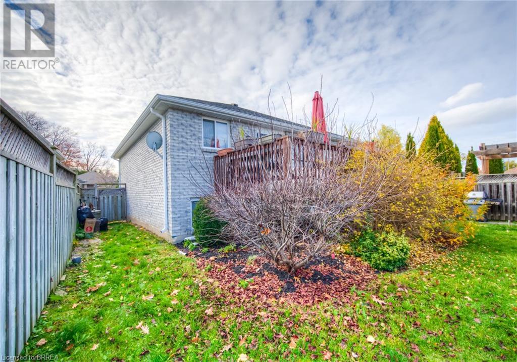 16 Mcguiness Drive, Brantford, Ontario  N3T 6M5 - Photo 36 - 40684127