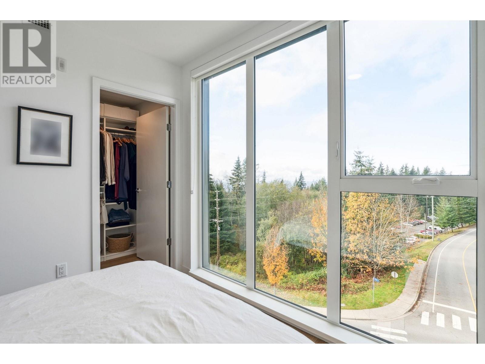 Listing Picture 16 of 40 : 407 9580 TOWER ROAD, Burnaby / 本拿比 - 魯藝地產 Yvonne Lu Group - MLS Medallion Club Member