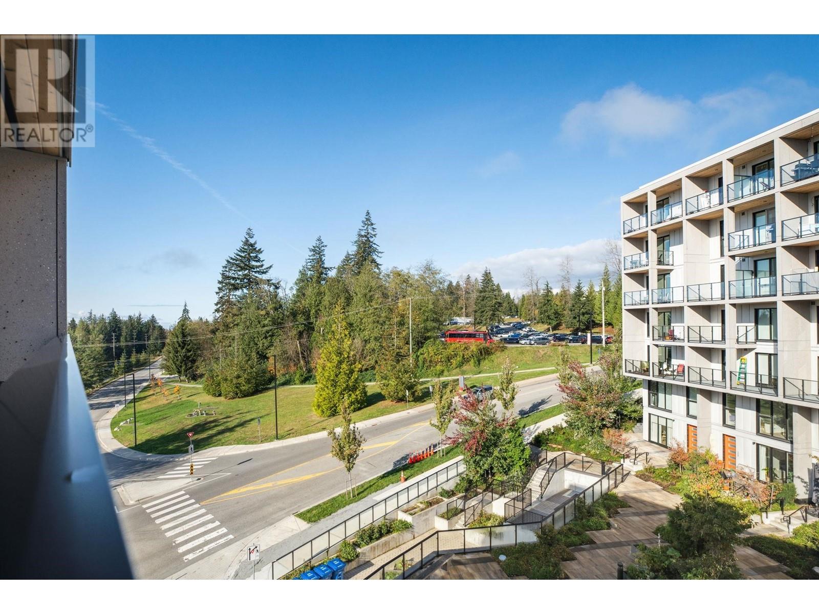 Listing Picture 31 of 40 : 407 9580 TOWER ROAD, Burnaby / 本拿比 - 魯藝地產 Yvonne Lu Group - MLS Medallion Club Member