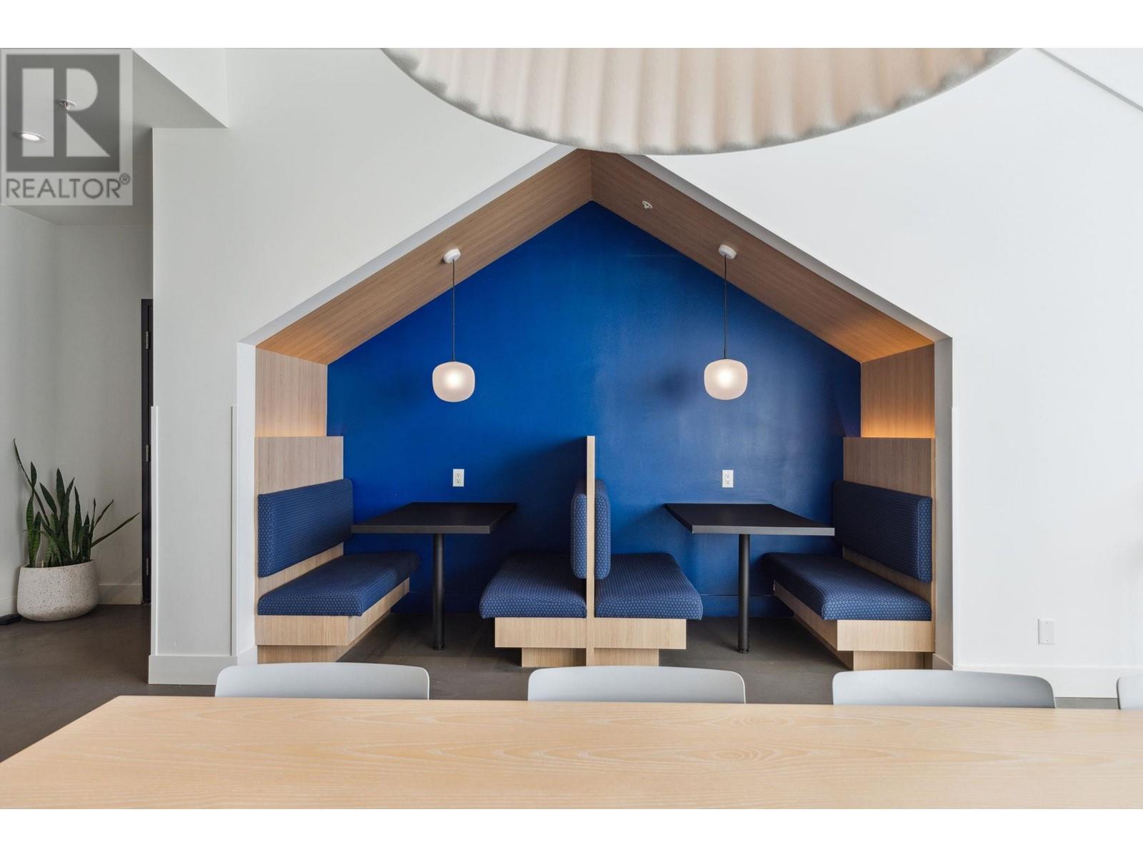 Listing Picture 36 of 40 : 407 9580 TOWER ROAD, Burnaby / 本拿比 - 魯藝地產 Yvonne Lu Group - MLS Medallion Club Member