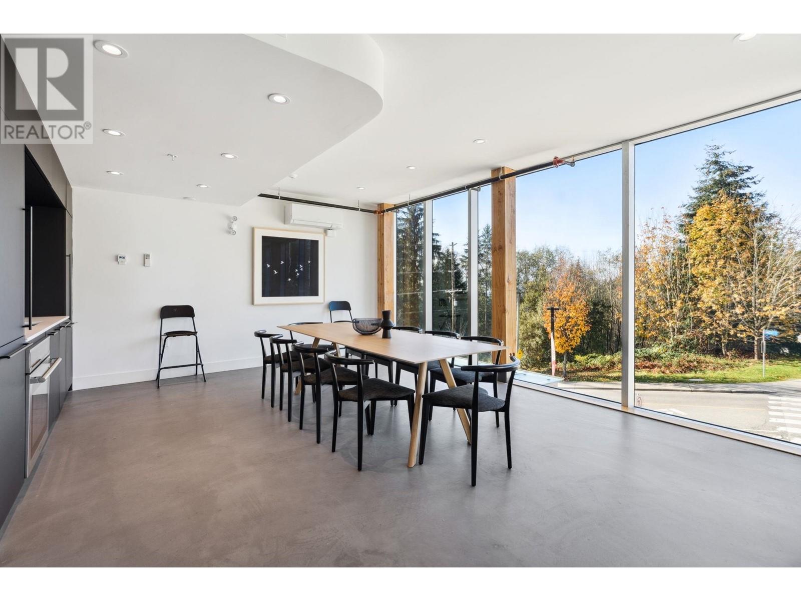 Listing Picture 37 of 40 : 407 9580 TOWER ROAD, Burnaby / 本拿比 - 魯藝地產 Yvonne Lu Group - MLS Medallion Club Member