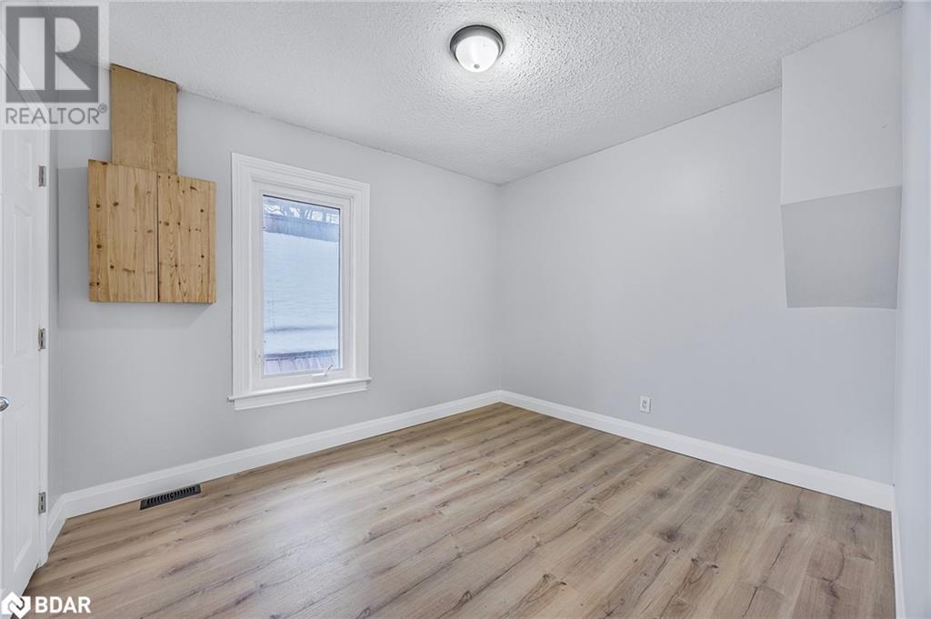 66 Matchedash Street S, Orillia, Ontario  L3V 4W5 - Photo 13 - 40684620