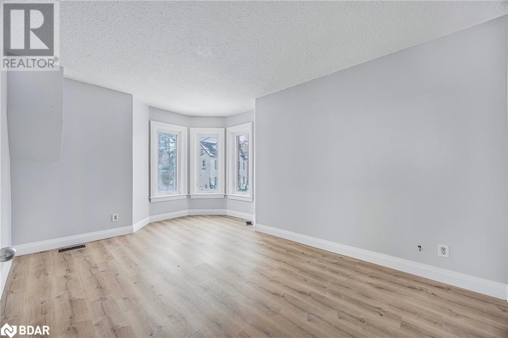 66 Matchedash Street S, Orillia, Ontario  L3V 4W5 - Photo 15 - 40684620