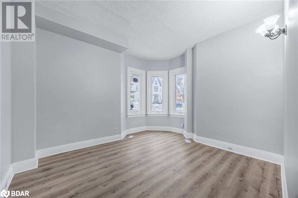 66 Matchedash Street S, Orillia, Ontario  L3V 4W5 - Photo 31 - 40684620