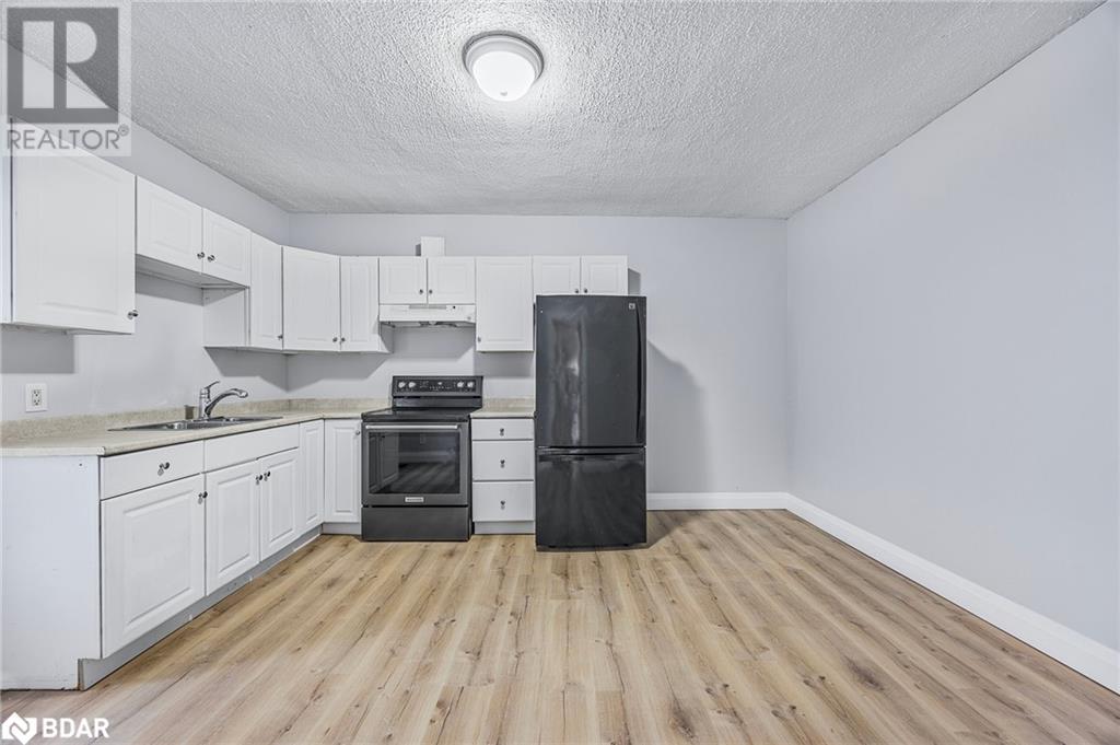 66 Matchedash Street S, Orillia, Ontario  L3V 4W5 - Photo 7 - 40684620