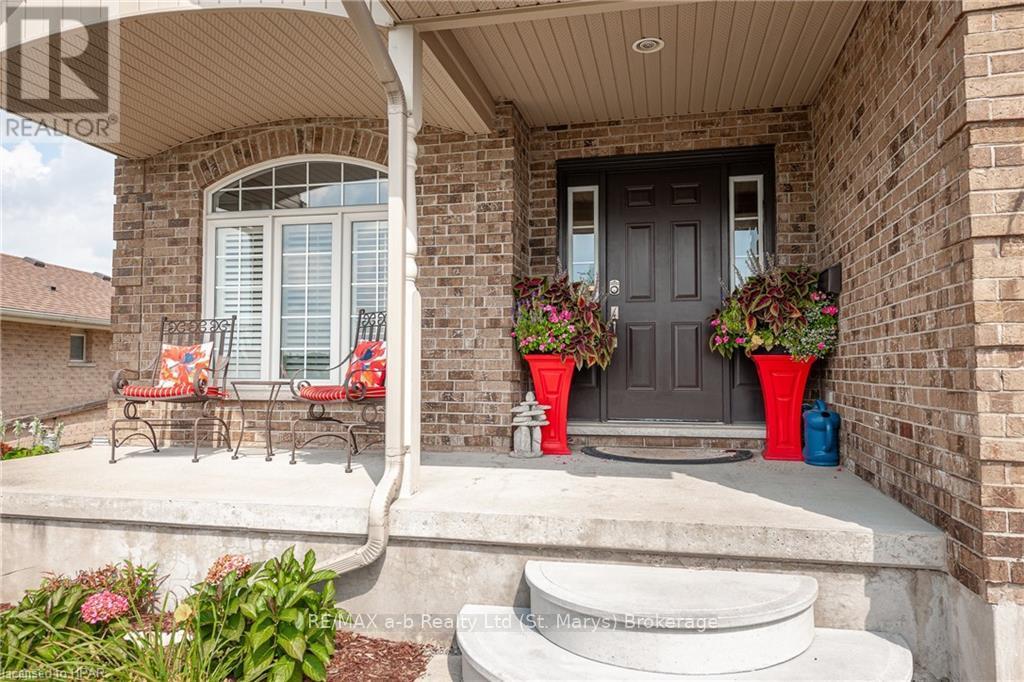 55 Stoneridge Boulevard, St. Marys, Ontario  N4X 1A1 - Photo 3 - X10781163