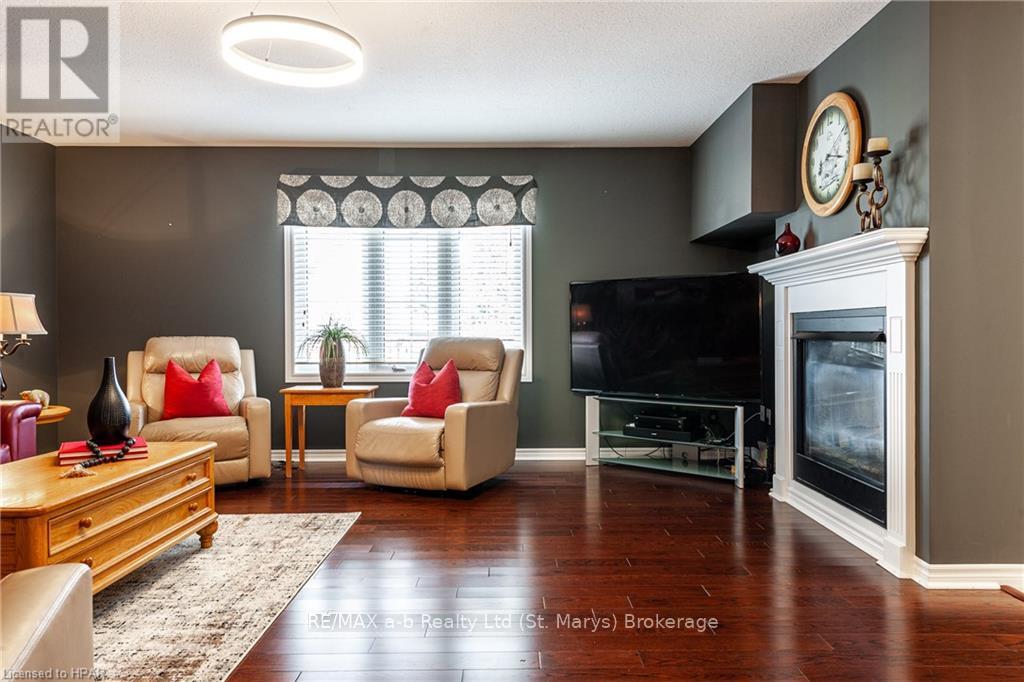 55 Stoneridge Boulevard, St. Marys, Ontario  N4X 1A1 - Photo 6 - X10781163