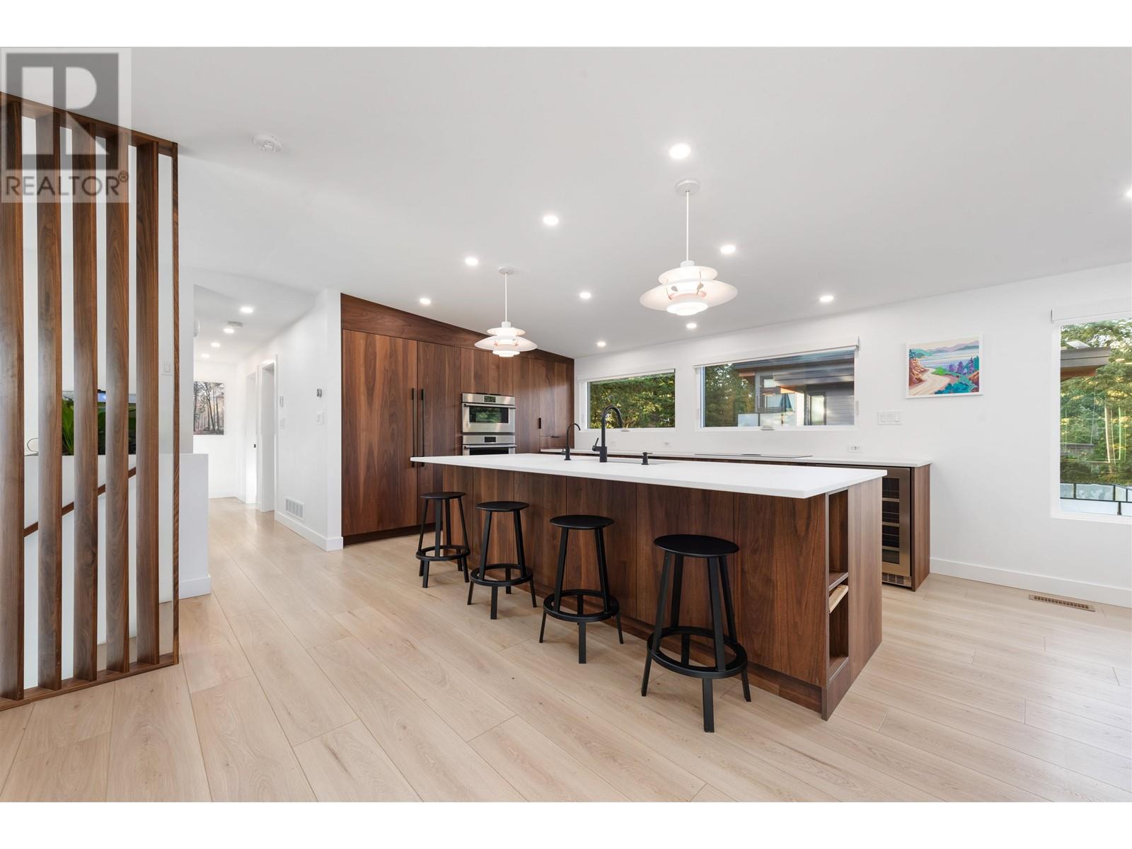 40175 Kintyre Drive, Squamish, British Columbia  V8B 0A4 - Photo 8 - R2949978