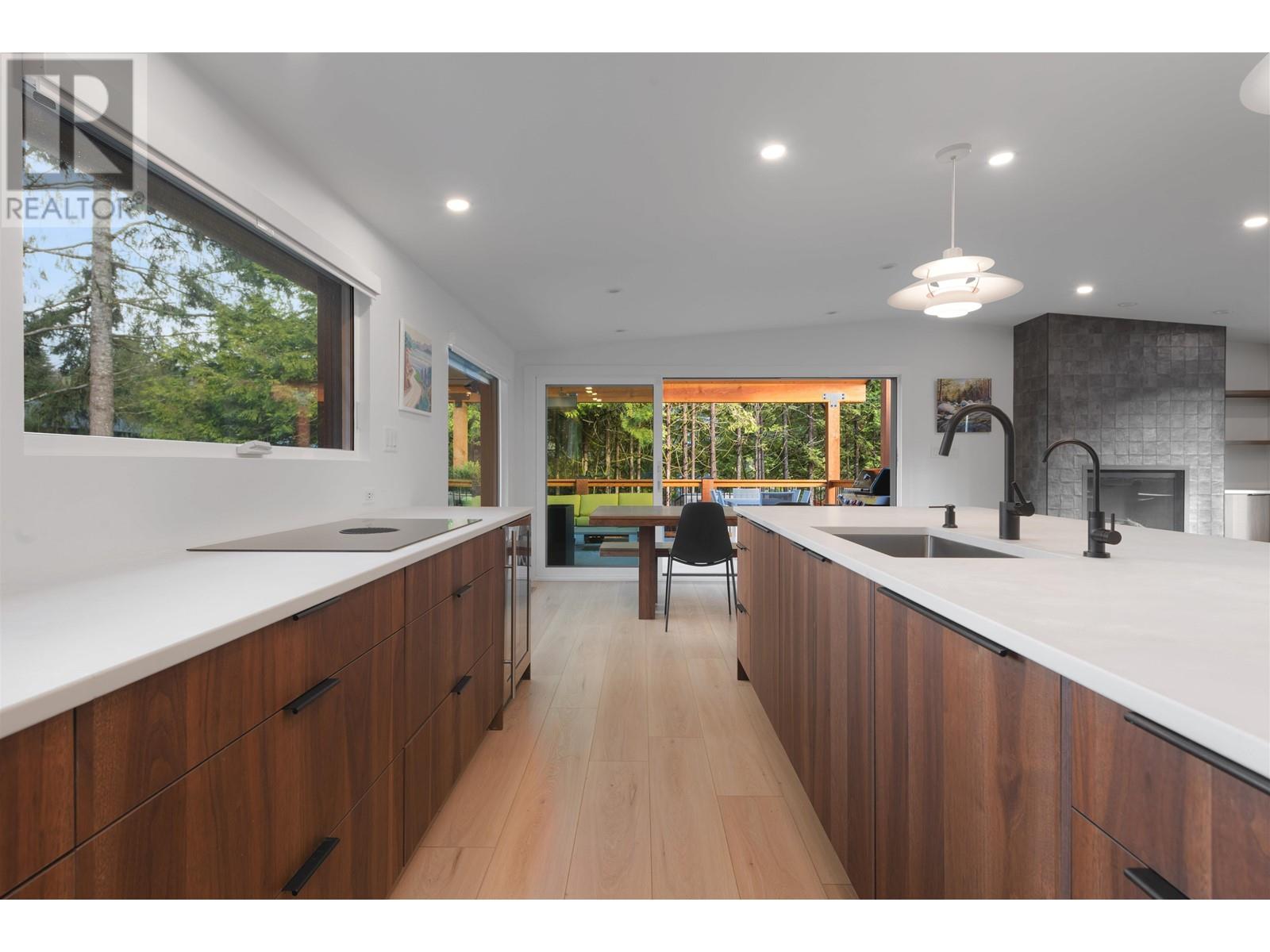 40175 Kintyre Drive, Squamish, British Columbia  V8B 0A4 - Photo 11 - R2949978