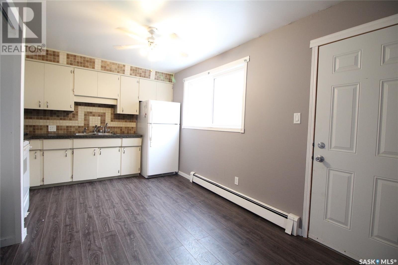 1202 Windover Avenue, Moosomin, Saskatchewan  S0G 3N0 - Photo 4 - SK990512