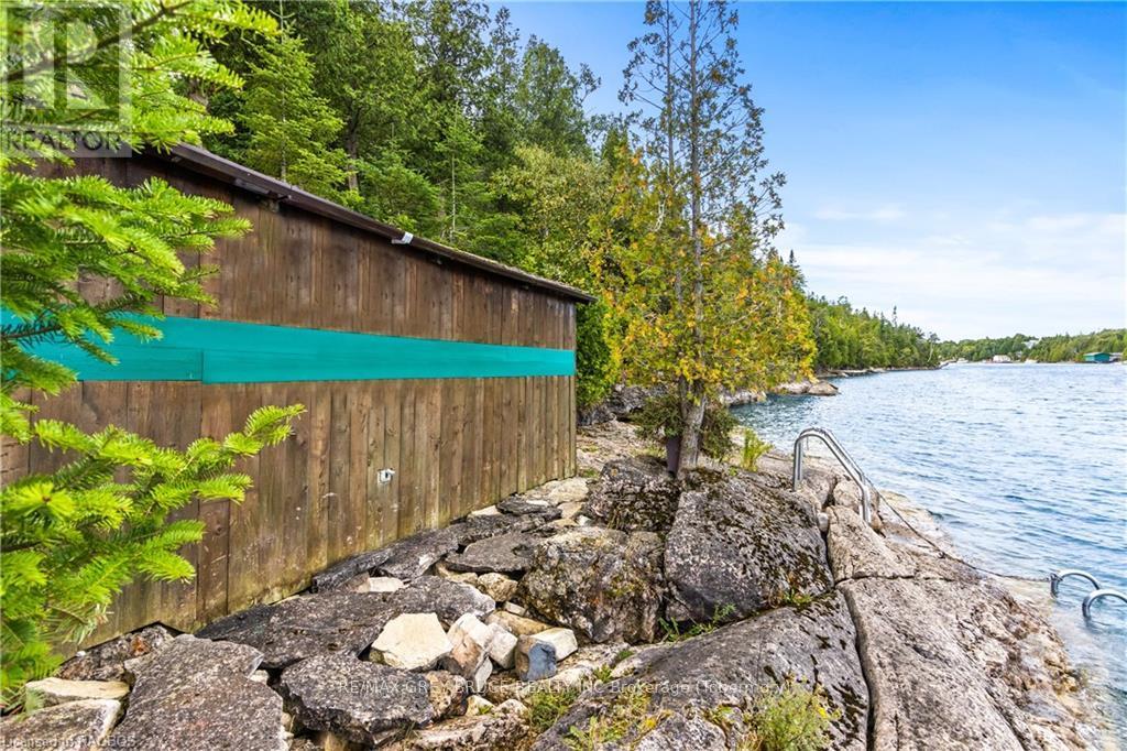 70 Big Tub Road, Northern Bruce Peninsula, Ontario  N0H 2R0 - Photo 19 - X10848453
