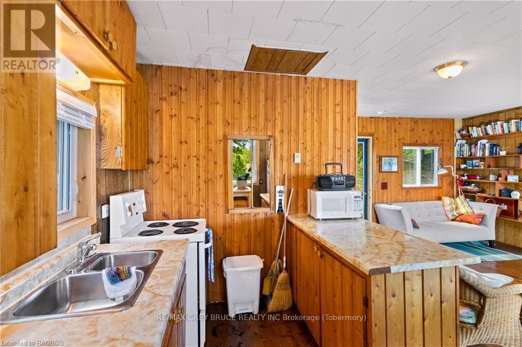 70 Big Tub Road, Northern Bruce Peninsula, Ontario  N0H 2R0 - Photo 29 - X10848453