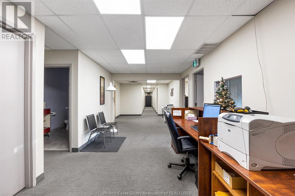 2556 Central Unit# 2b, Windsor, Ontario  N8W 4J5 - Photo 6 - 24029295