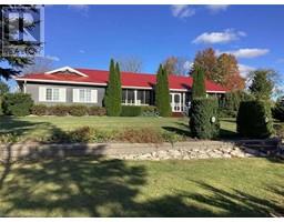 2 JOANNE Crescent, minto, Ontario