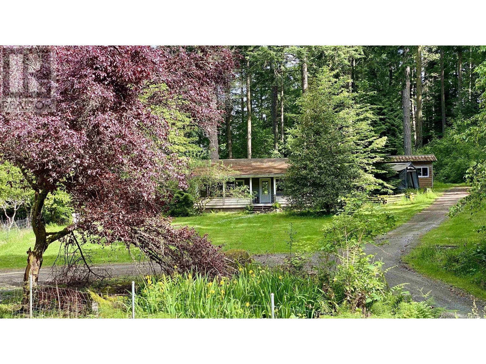 1305 Stalker Road, Pender Island, British Columbia  V0N 2M1 - Photo 25 - R2949993