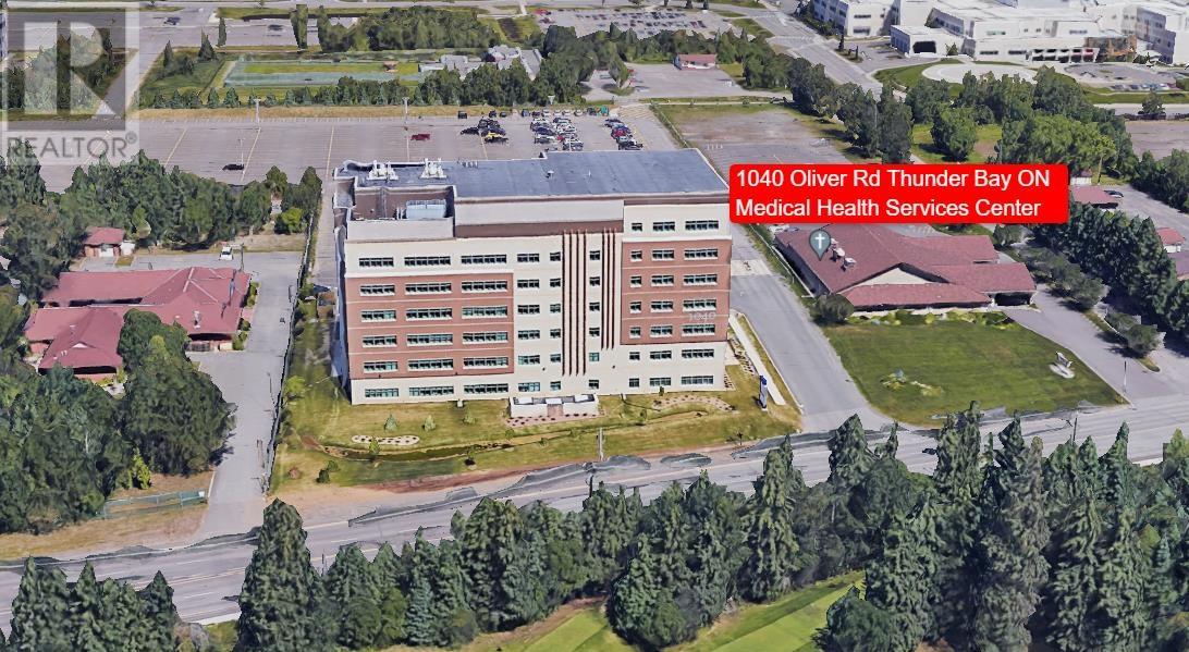 1040 Oliver Rd, Thunder Bay, Ontario  P7B 7A5 - Photo 4 - TB243243