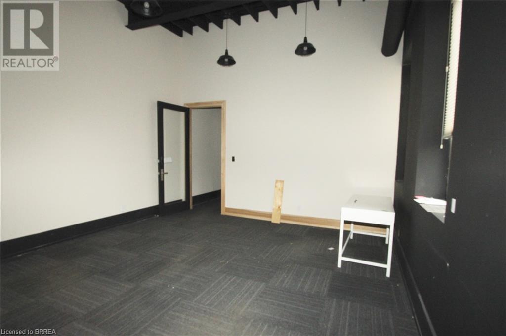 142 West Street Unit# A, Brantford, Ontario  N3T 3G3 - Photo 27 - 40684657