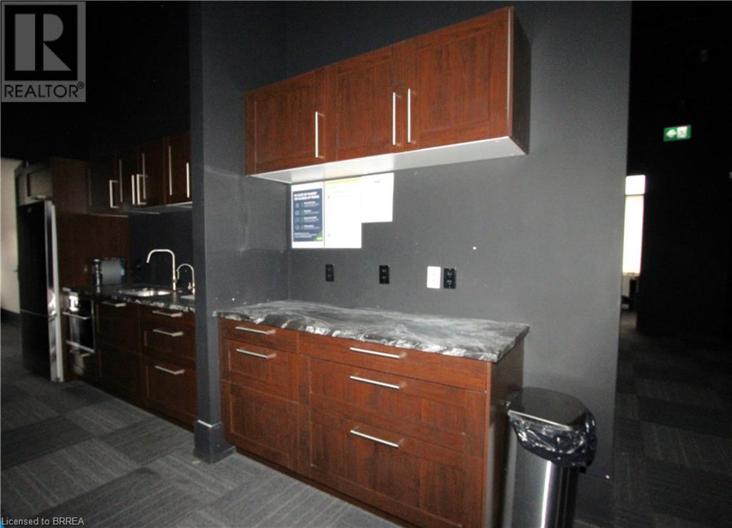 142 West Street Unit# A, Brantford, Ontario  N3T 3G3 - Photo 29 - 40684657