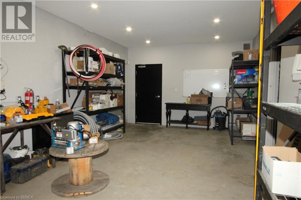 142 West Street Unit# C, Brantford, Ontario  N3T 3G3 - Photo 13 - 40684455