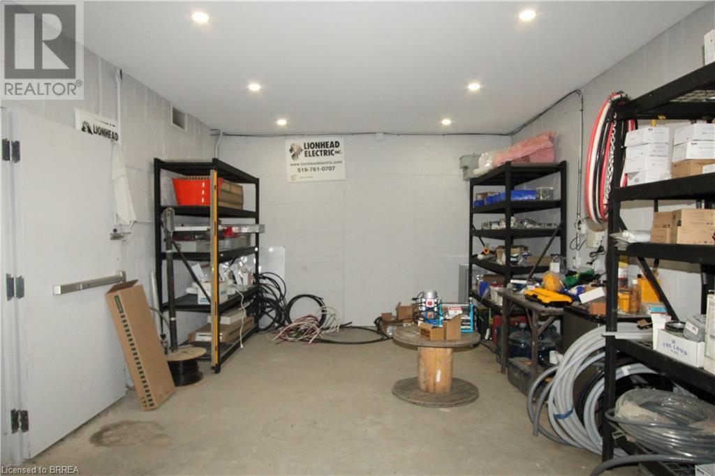 142 West Street Unit# C, Brantford, Ontario  N3T 3G3 - Photo 15 - 40684455