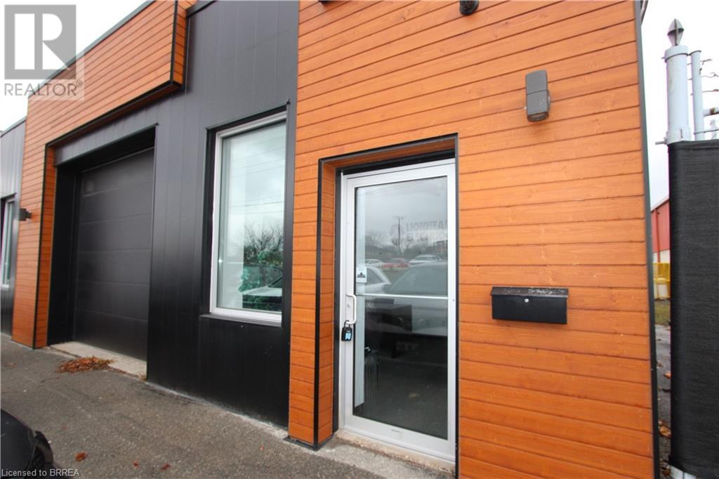 142 West Street Unit# C, Brantford, Ontario  N3T 3G3 - Photo 3 - 40684455