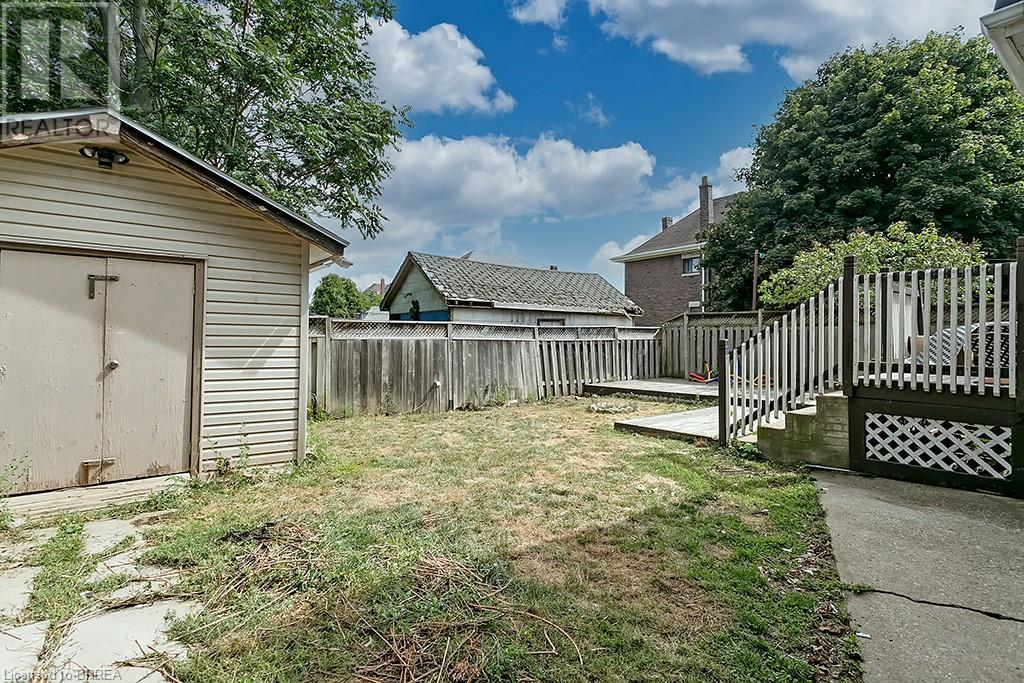 153 Drummond Street Unit# Upper, Brantford, Ontario  N3S 6A4 - Photo 28 - 40684372