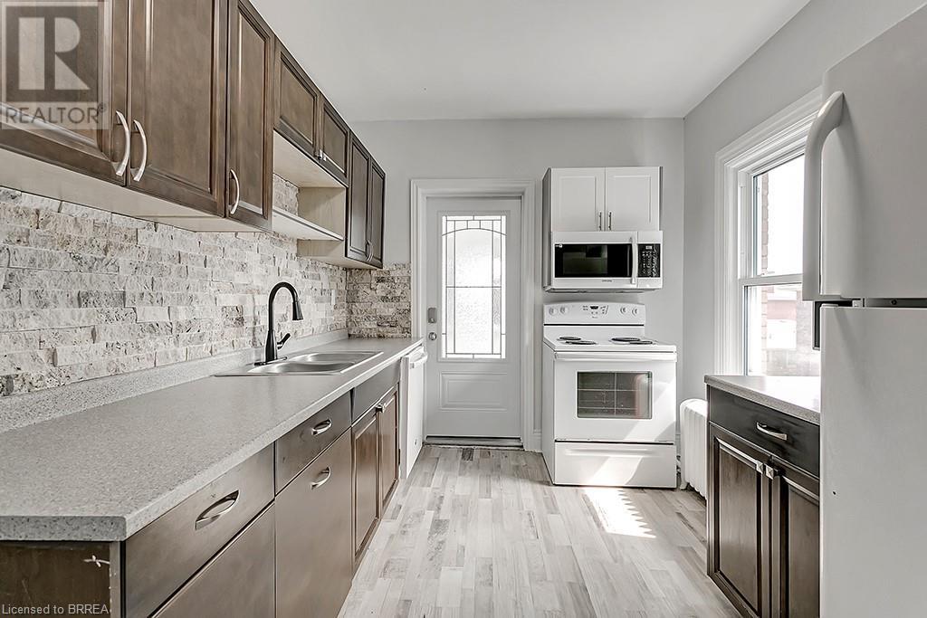 153 Drummond Street Unit# Upper, Brantford, Ontario  N3S 6A4 - Photo 5 - 40684372