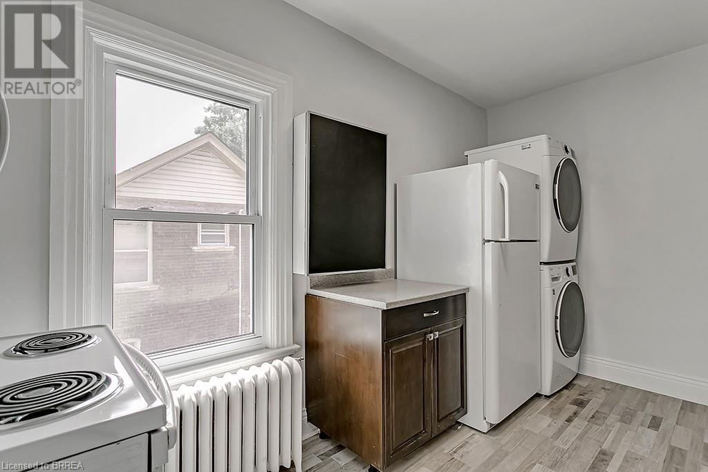 153 Drummond Street Unit# Upper, Brantford, Ontario  N3S 6A4 - Photo 7 - 40684372