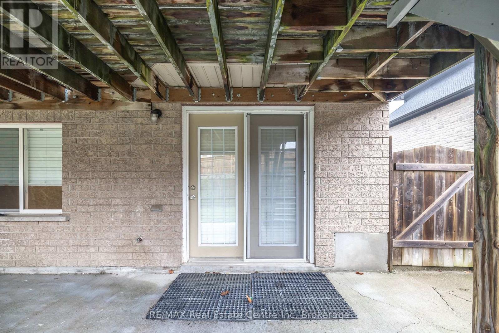 4 Clairfields Drive W, Guelph, Ontario  N1G 5H5 - Photo 32 - X11889416