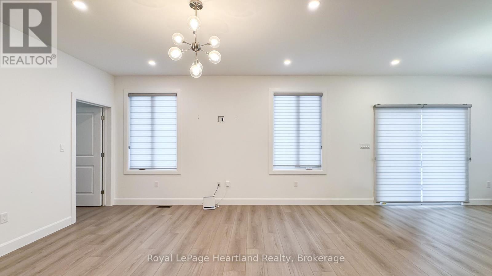 432 Coast Drive, Goderich, Ontario  N7A 4M6 - Photo 11 - X11889549