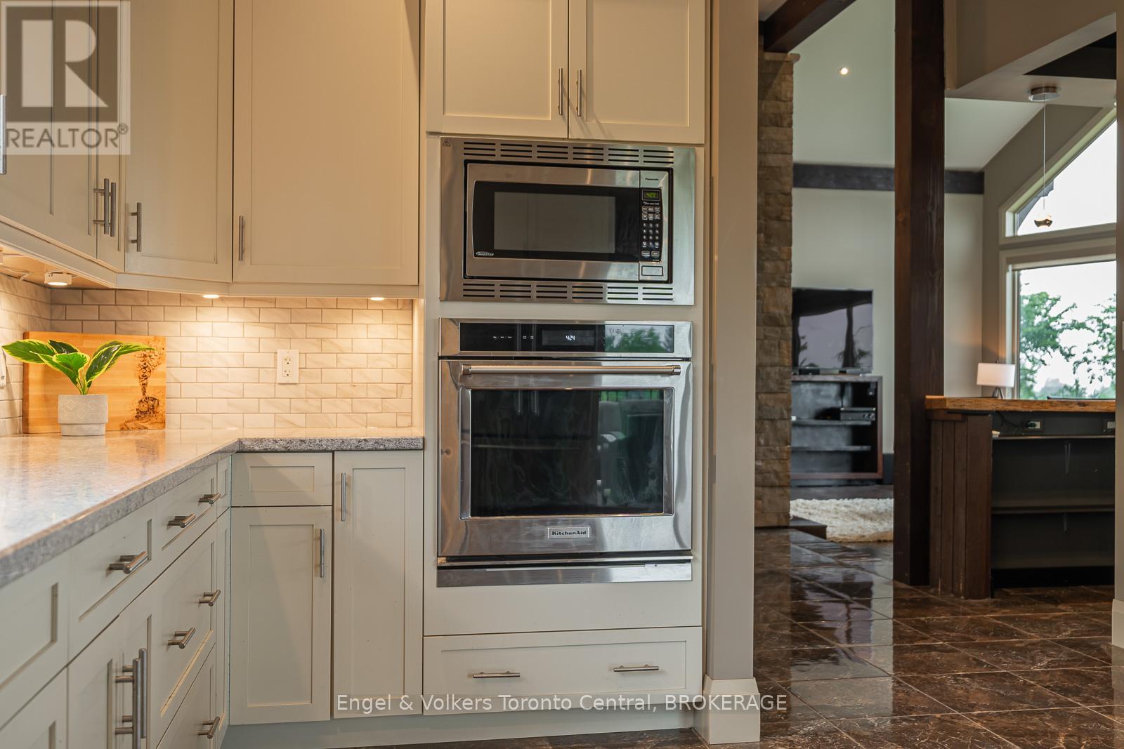 160 Robertson Avenue, Meaford, Ontario  N4L 1W7 - Photo 15 - X11889588