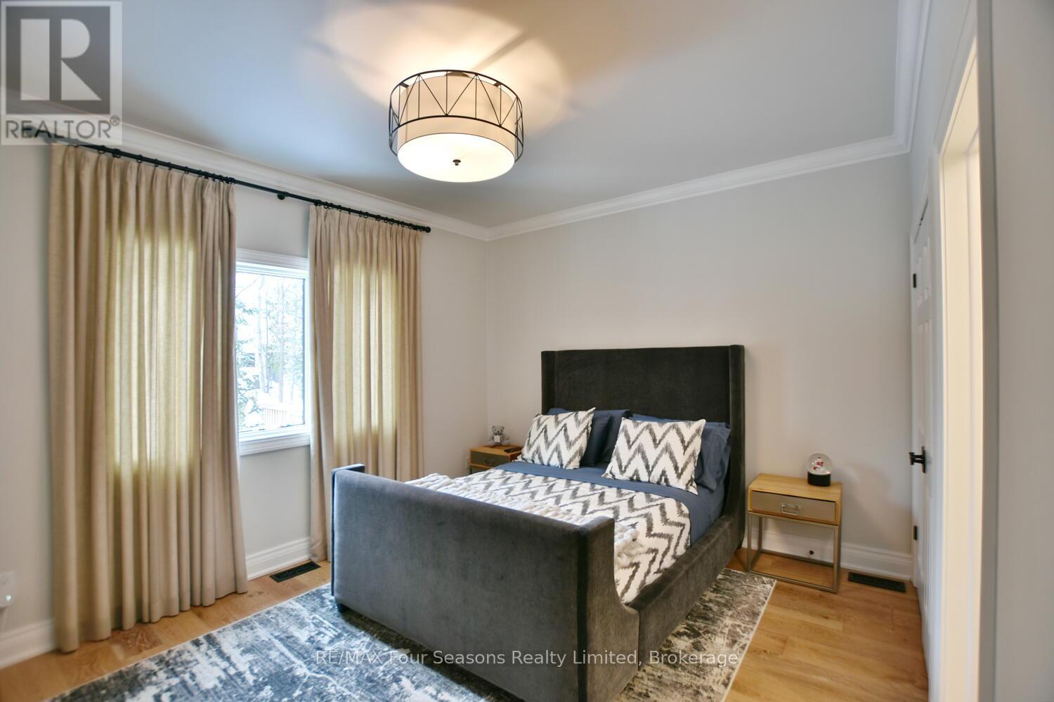 129 Blueski George Crescent, Blue Mountains, Ontario  L9Y 0S9 - Photo 24 - X11889591