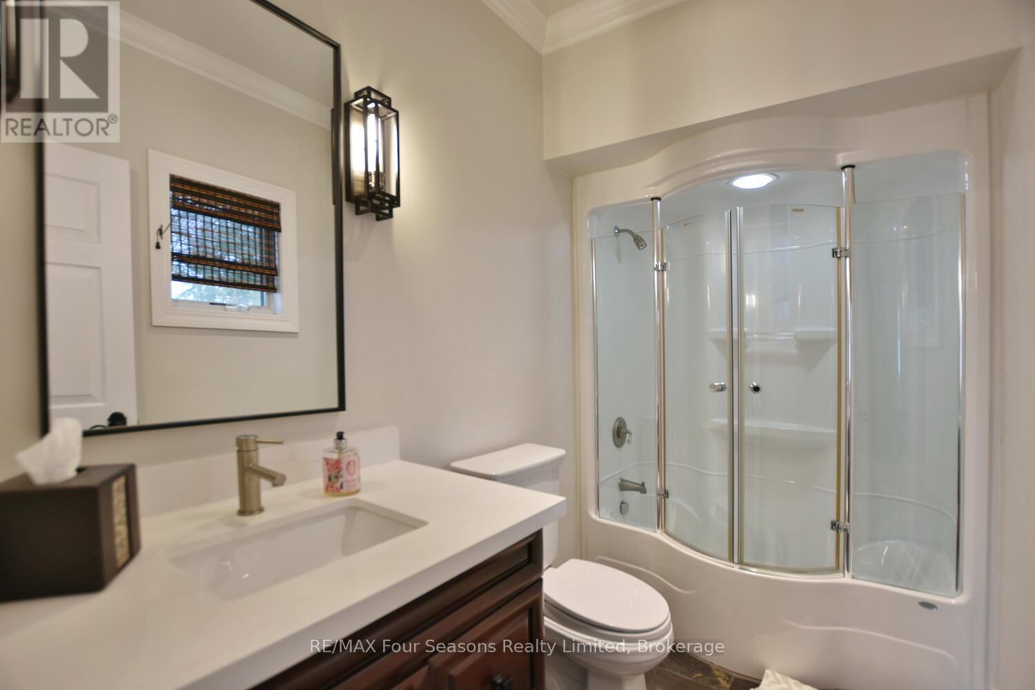 129 Blueski George Crescent, Blue Mountains, Ontario  L9Y 0S9 - Photo 27 - X11889591