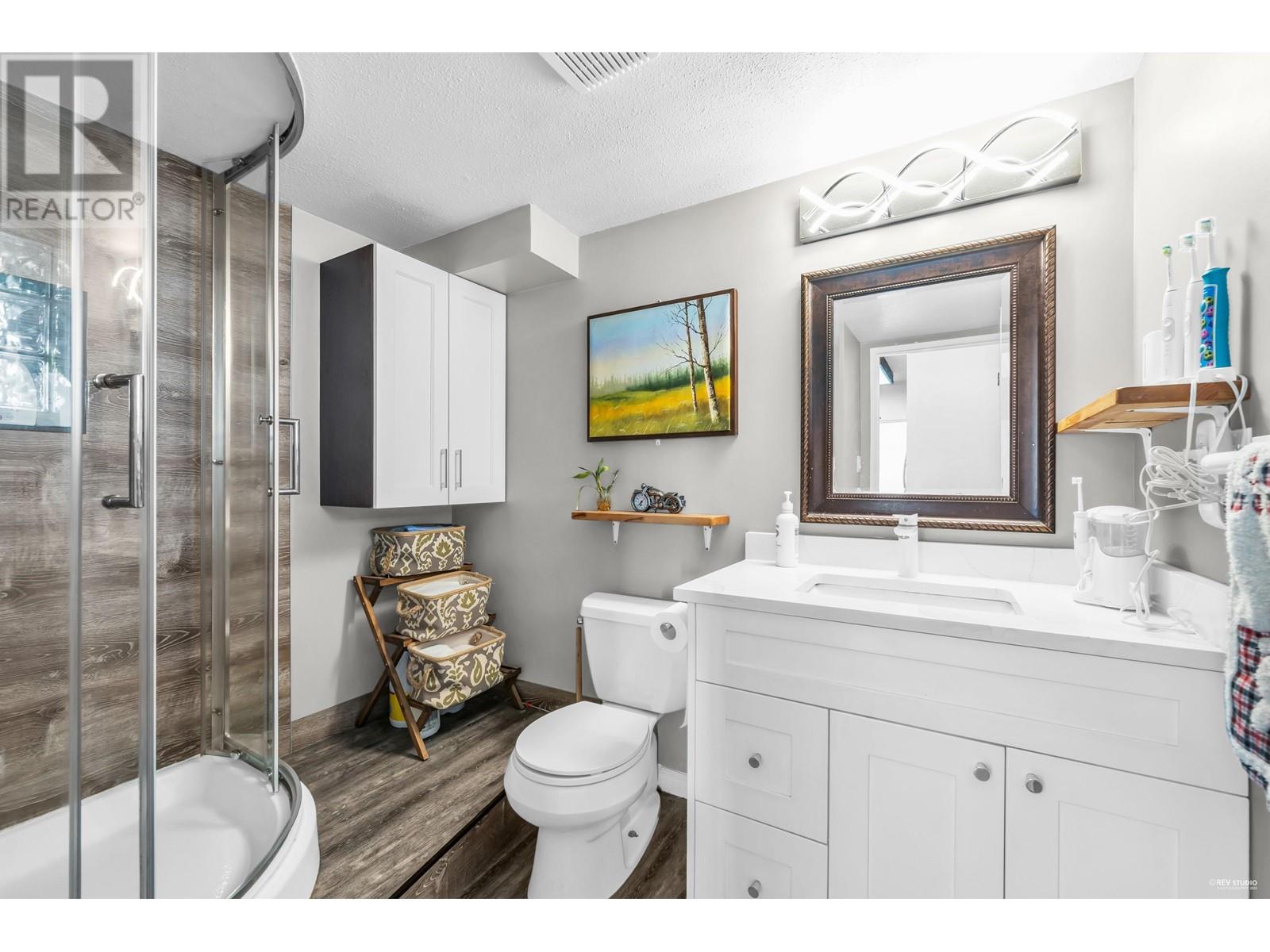 Listing Picture 11 of 20 : 702 7100 GILBERT ROAD, Richmond / 烈治文 - 魯藝地產 Yvonne Lu Group - MLS Medallion Club Member