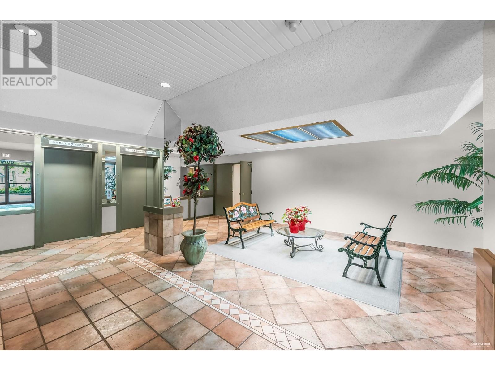 Listing Picture 5 of 20 : 702 7100 GILBERT ROAD, Richmond / 烈治文 - 魯藝地產 Yvonne Lu Group - MLS Medallion Club Member