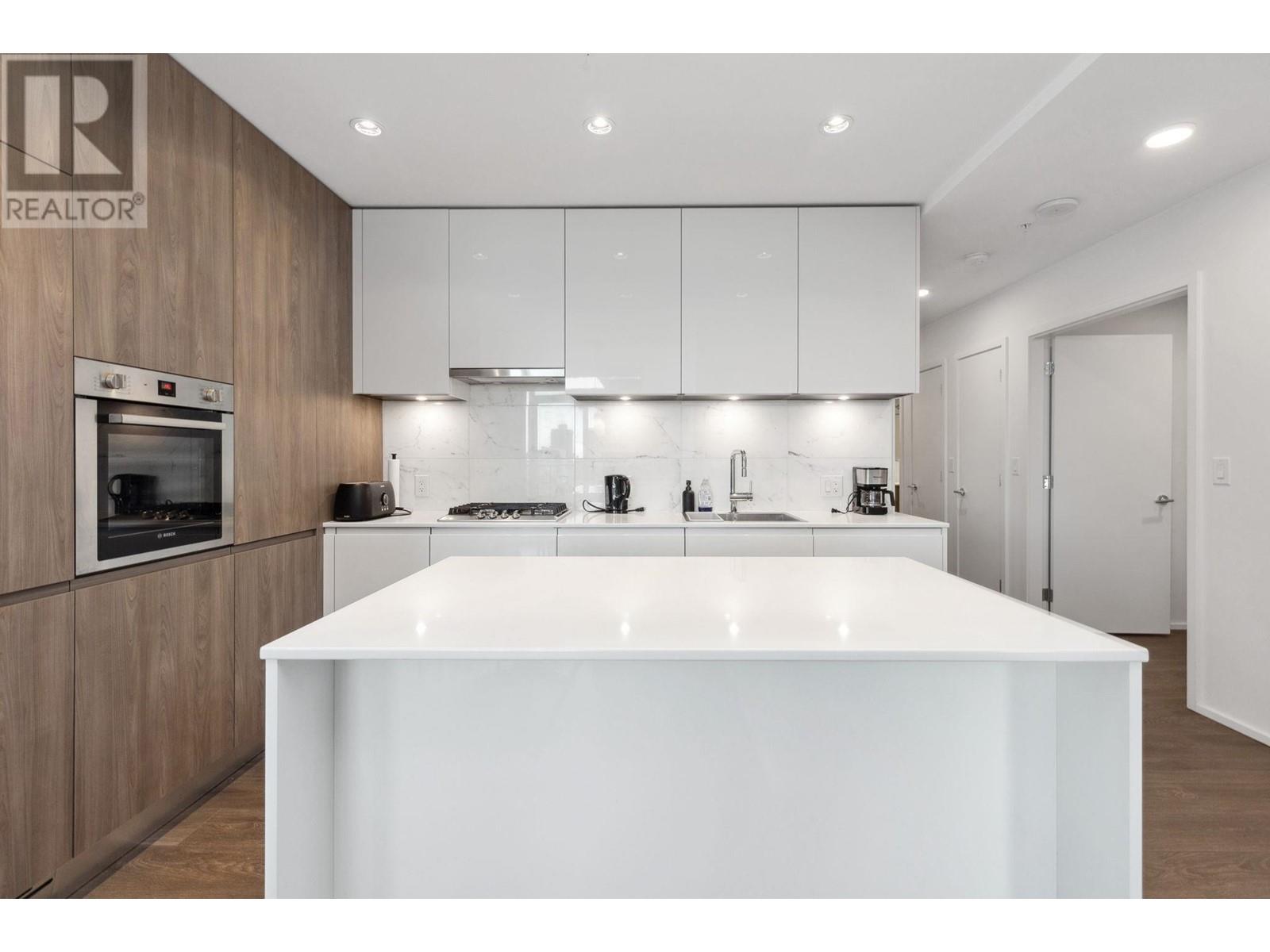 2407 4650 Brentwood Boulevard, Burnaby, British Columbia  V5C 0M3 - Photo 1 - R2950029