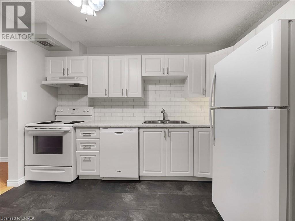 640 West Street Unit# 302, Brantford, Ontario  N3R 6M3 - Photo 21 - 40684056