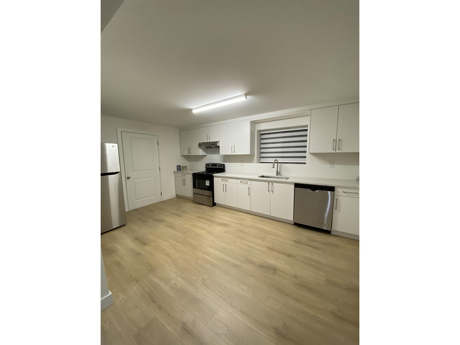 Lower Level-832 Habgood Street, Surrey, British Columbia  V4B 4W3 - Photo 5 - R2946615