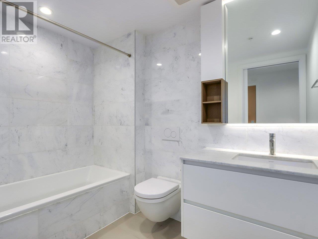 Listing Picture 9 of 27 : 3801 6000 MCKAY AVENUE, Burnaby / 本拿比 - 魯藝地產 Yvonne Lu Group - MLS Medallion Club Member