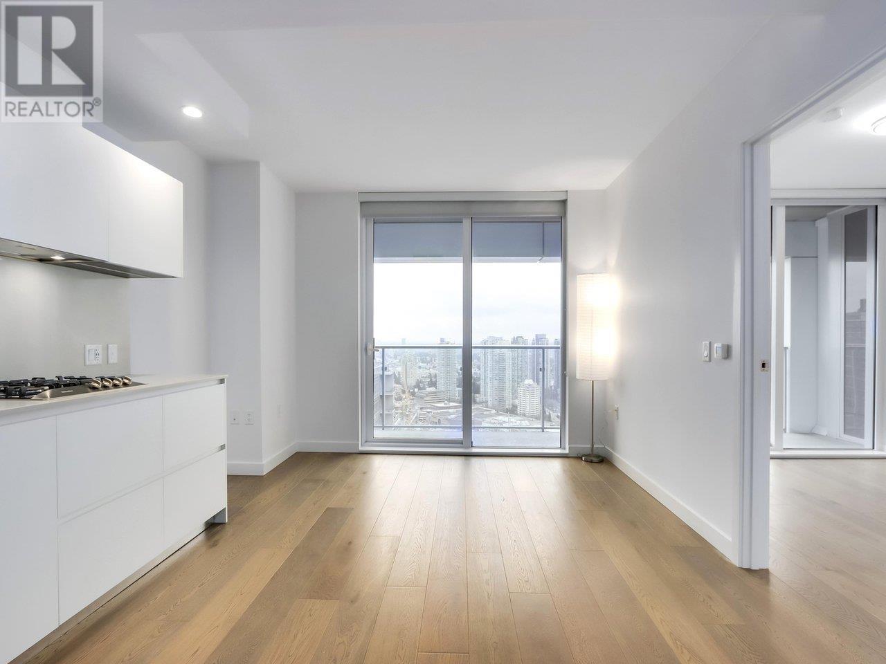 Listing Picture 7 of 27 : 3801 6000 MCKAY AVENUE, Burnaby / 本拿比 - 魯藝地產 Yvonne Lu Group - MLS Medallion Club Member